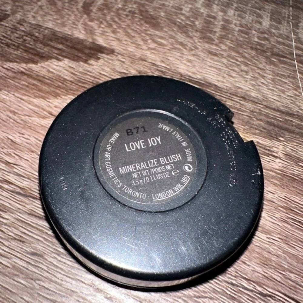 MAC Cosmetics Mineralize Blush Love‎ Joy